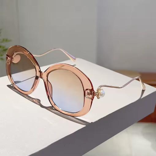KAMMPT Oversized Round Women’s Sunglasses – 2025 Fashion with Pearls