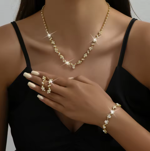 Women's Floral Jewelry Set: Necklace, Earrings & Bracelet (4-Pc)