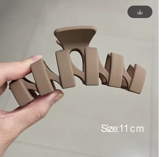 Korean Style Large Acrylic Hair Claw Clip – Coffee Beige