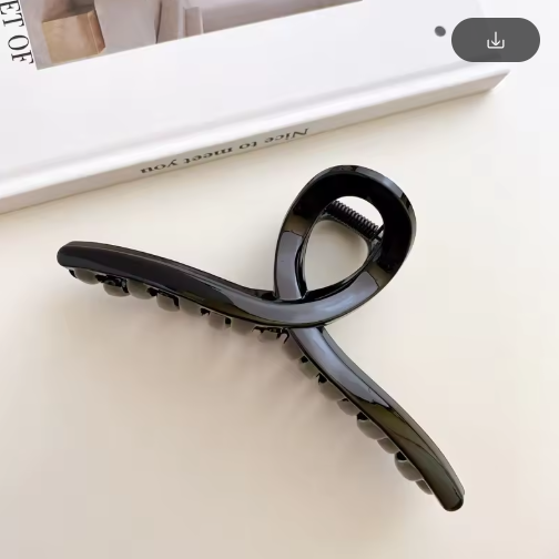Korean Style Large Acrylic Hair Claw Clip – Coffee Beige