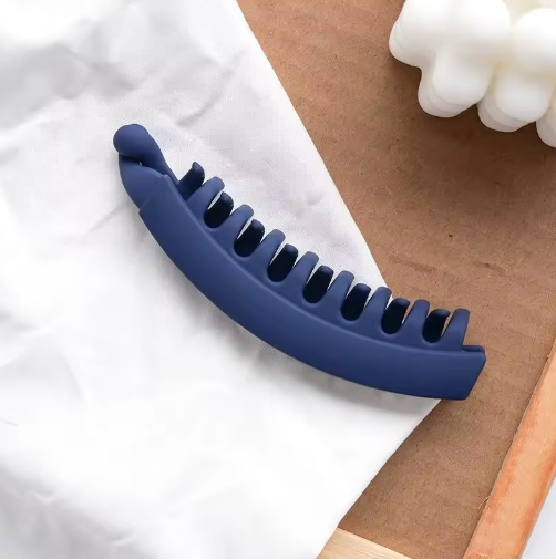 Solid Color Banana Clip Hairpin – Fish Shape Hair Claw