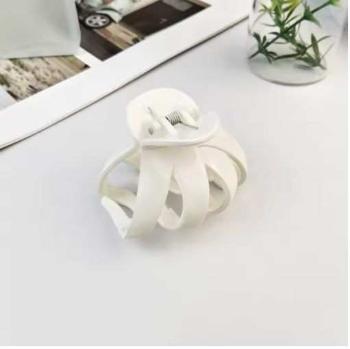 6.5 cm Octopus Hair Claw Clip – Non-slip Grip for Updos