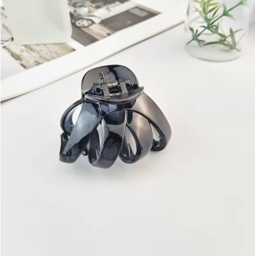 6.5 cm Octopus Hair Claw Clip – Non-slip Grip for Updos