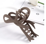 13cm Matte Bow Hair Claw Clip – Vintage Ribbon Barrette