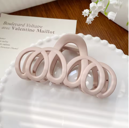Frosted Bow Hair Claw Clip – Elegant Hollow Barrette
