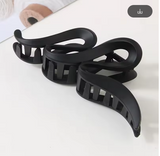 13 cm Wavy Shark Hair Clip - Matte & Clear Acrylic, Strong Hold