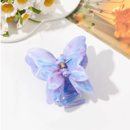 3D Butterfly Medium Hair Claw Clip – Multicolor