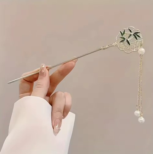 Elegant Chinese Style Tassel Hair Stick with Floral Charm