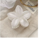 Marble Flower Claw Clips for Thin Hair – Beachy Hair Accessory