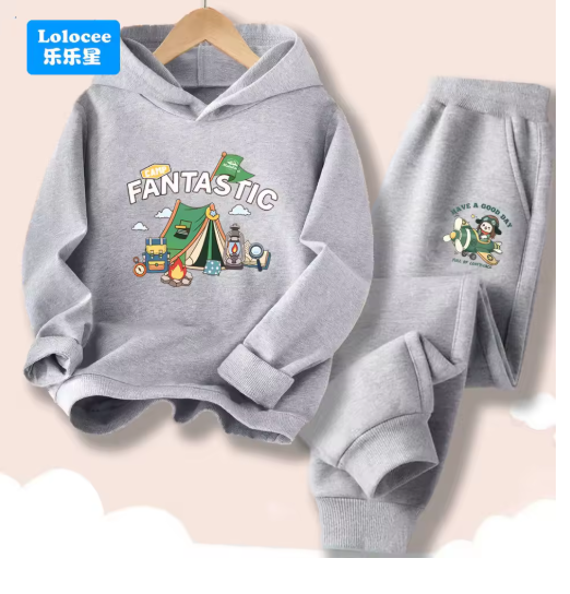 Stylish Autumn Boys Tracksuit - Perfect for Outdoor Fun