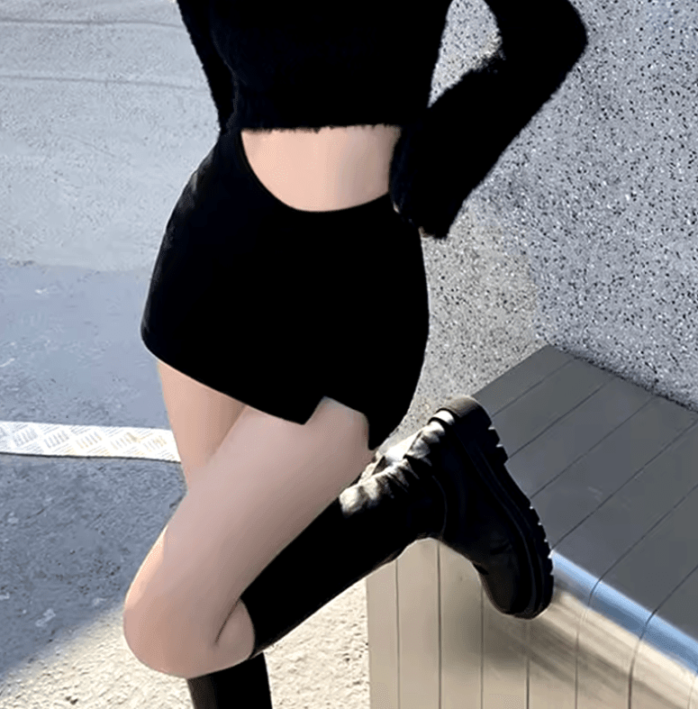 Black Split Mini Skirt – High-Waist Sexy Slit Skirt for Women