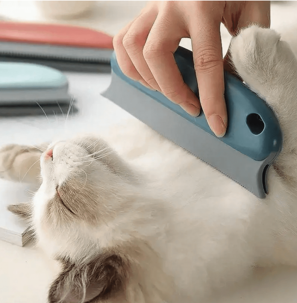 Effective Pet Hair Remover Brush – Gentle Fur Cleaner for Cats & Dogs