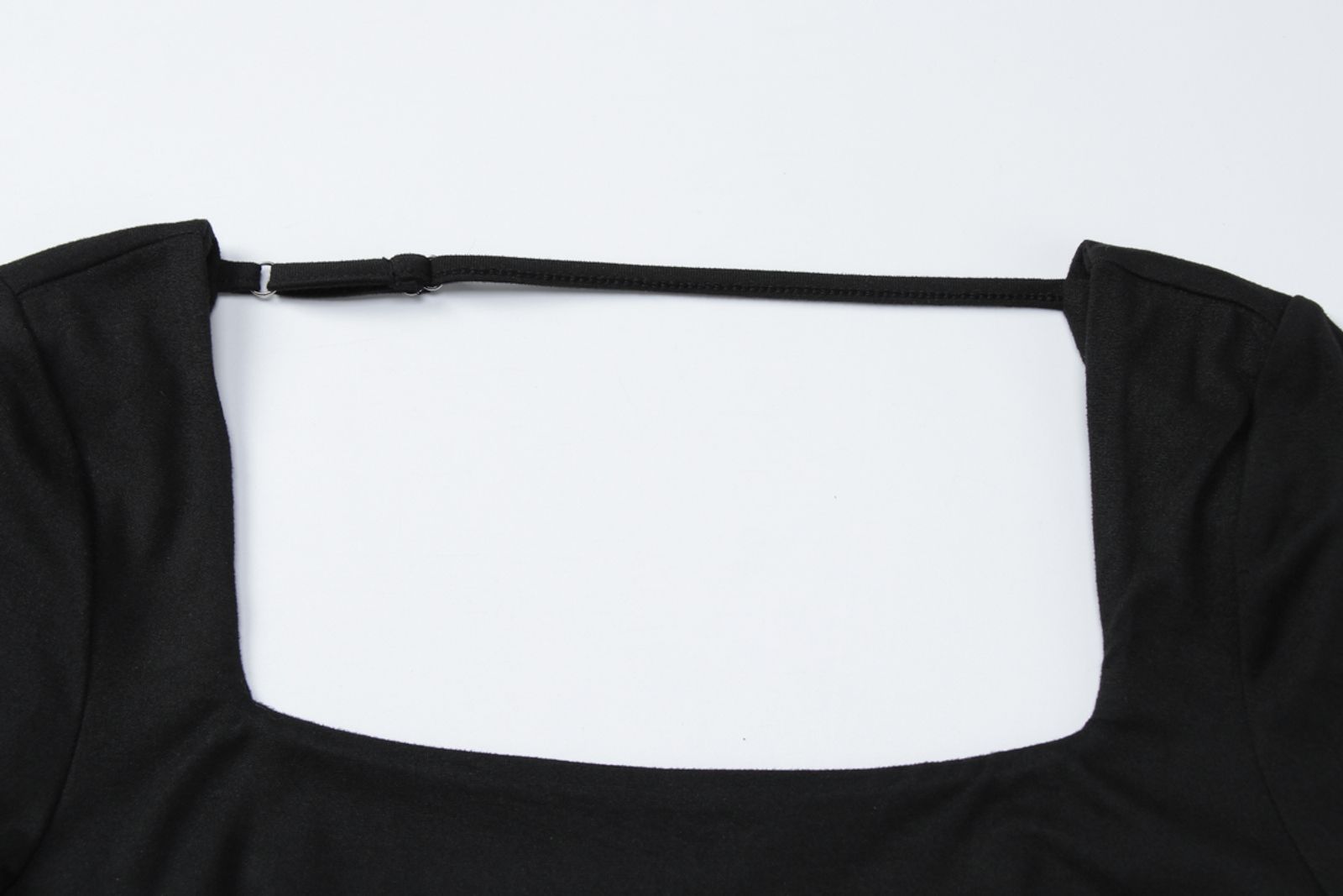 Dulzura Square Collar Backless Long Sleeve Bodysuit