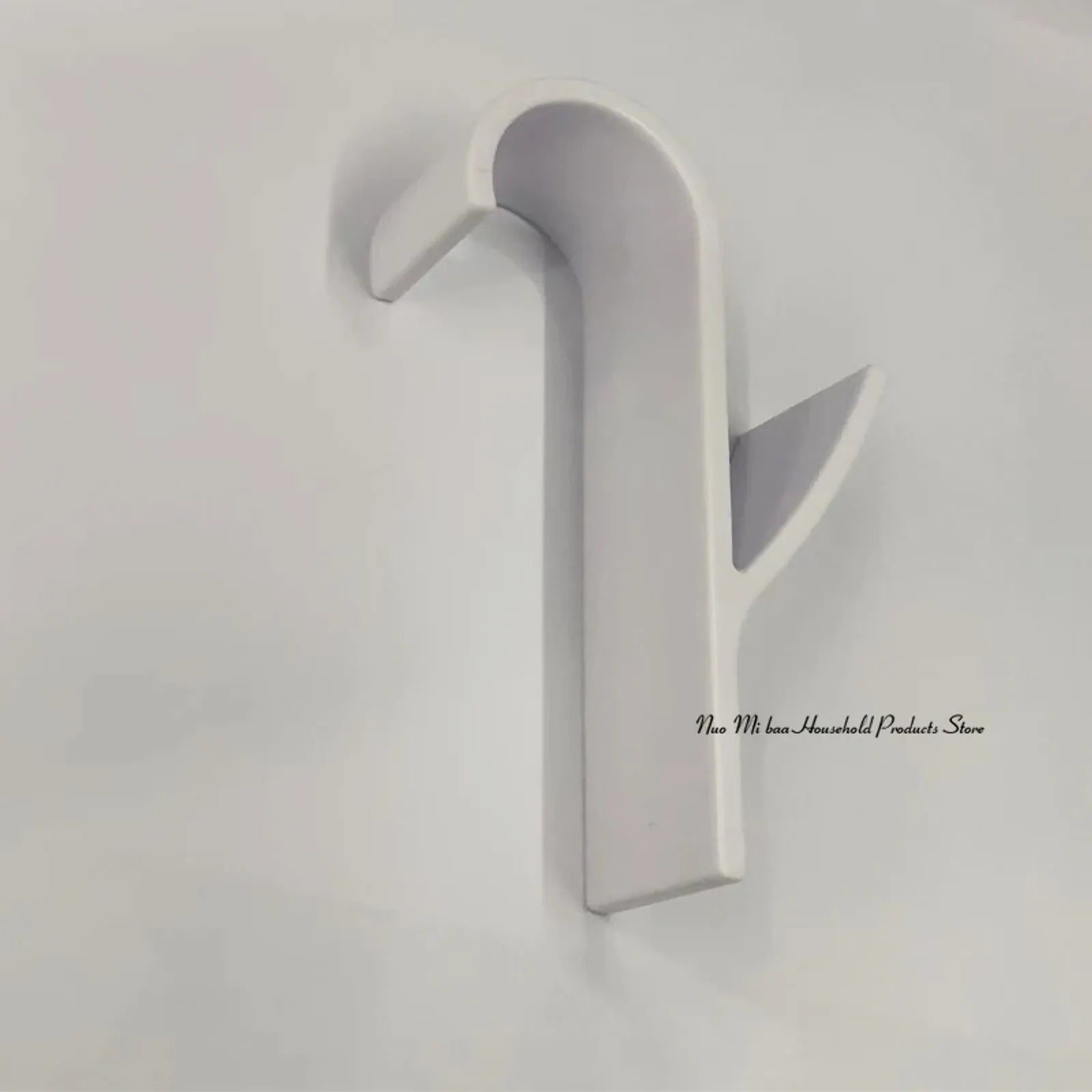 White Clear Hanger Clips for Towels and Scarves