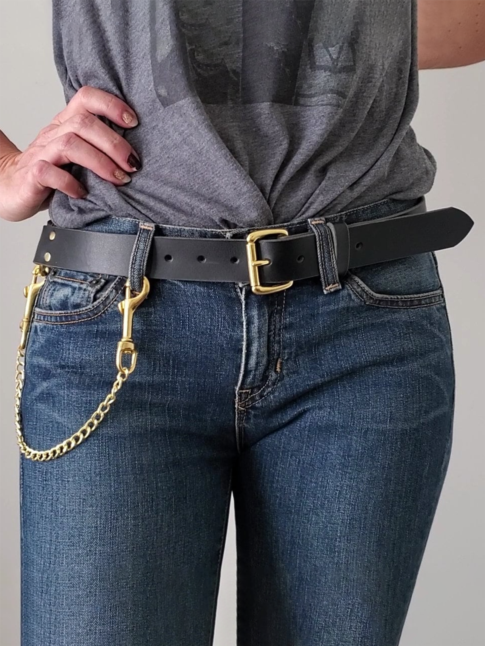 Fashionable Wide Decorative PU Belt with Chain Pendant