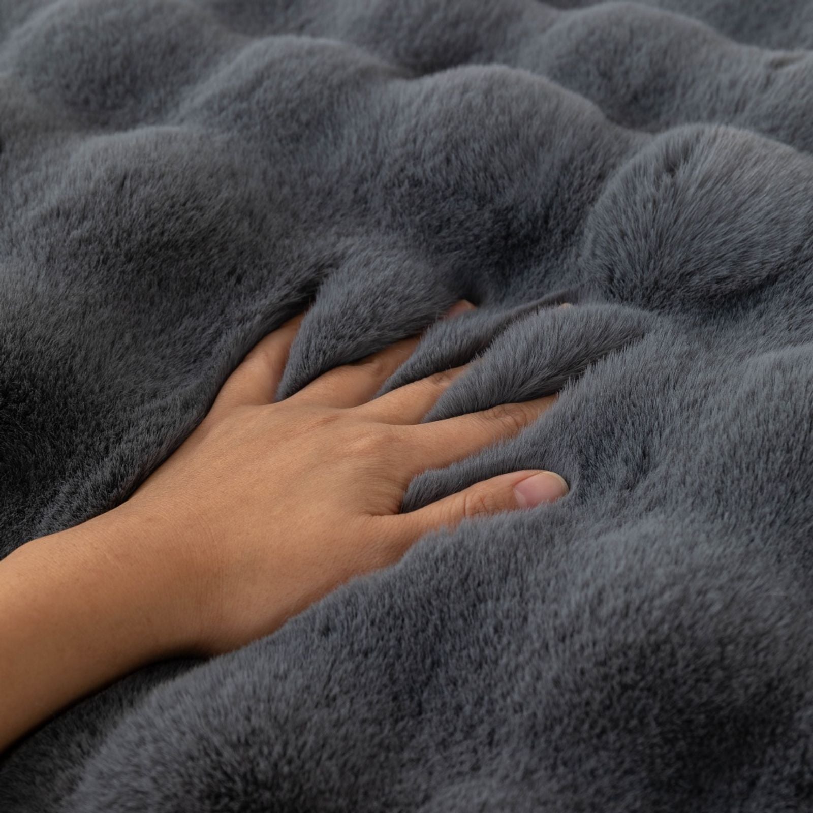 Thick Imitation Rabbit Fur Plush Sofa Slipcover