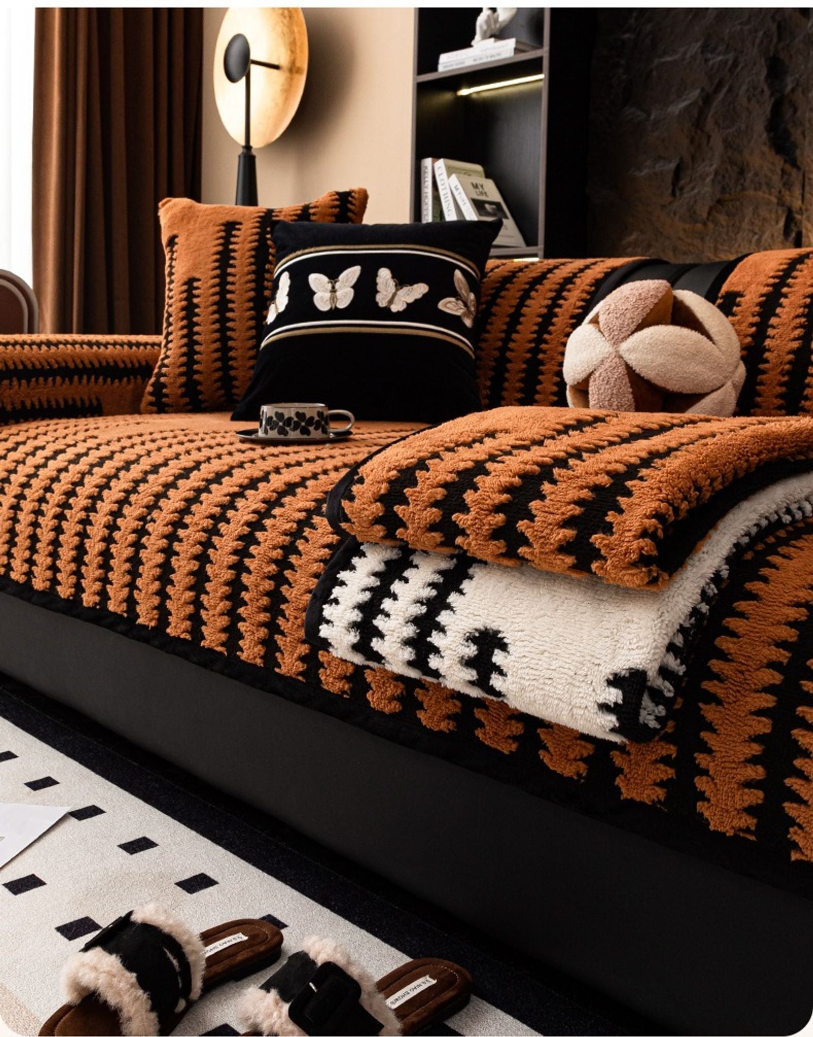 Geometric Lines Jacquard Fleece Sofa Blanket