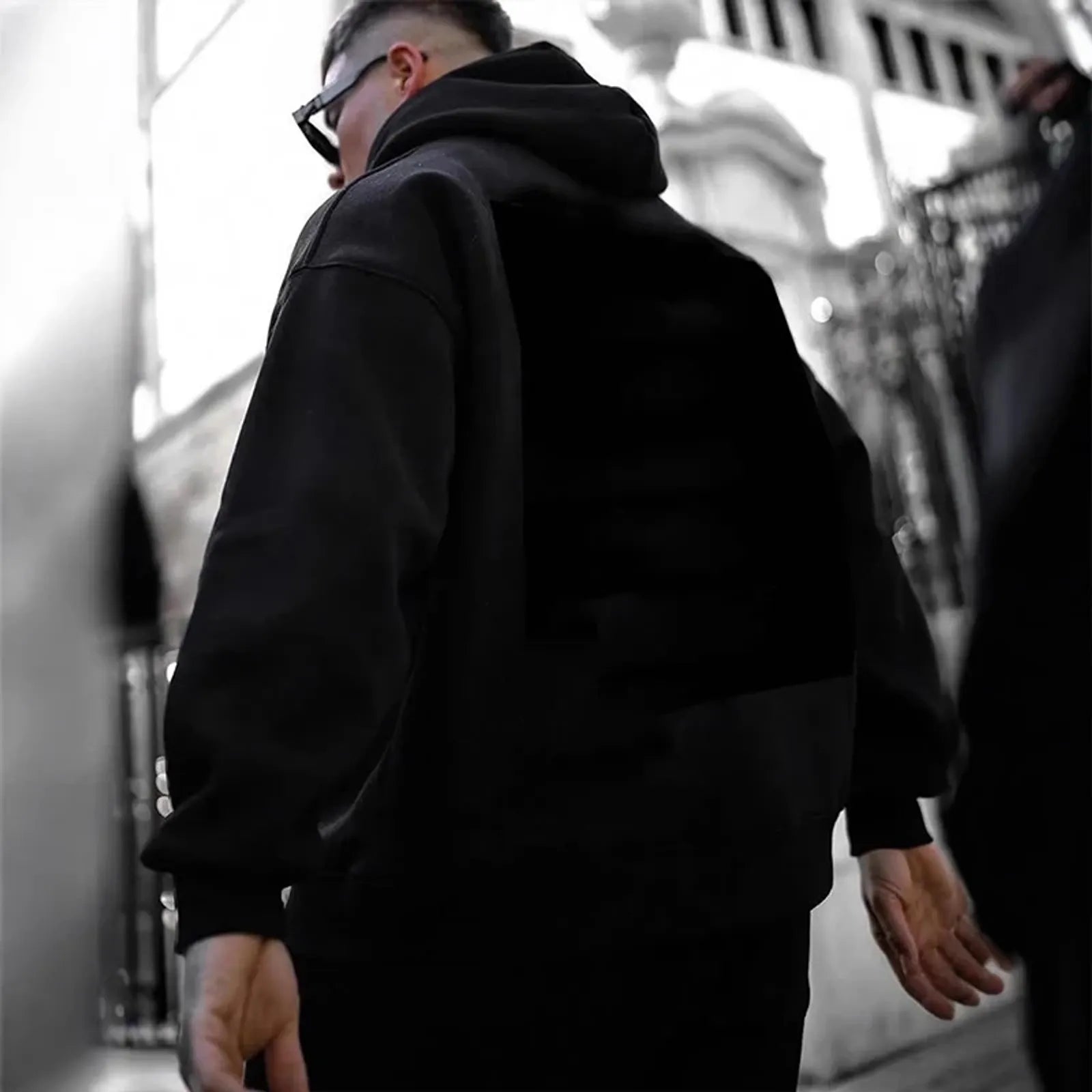 Men's Paris Fashion Casual Hoodies for All Seasons