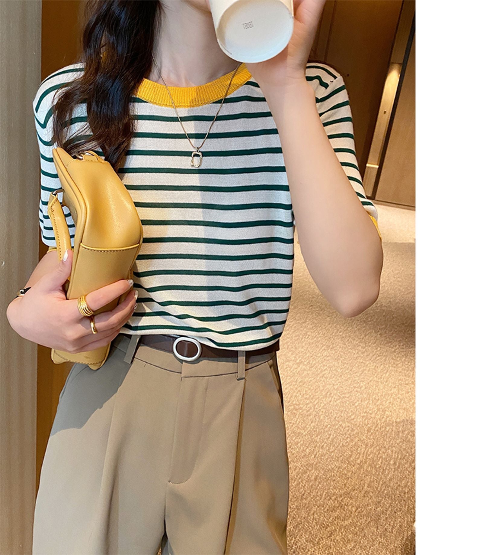 Women's Summer Stripe Knitted Round Collar T-Shirt