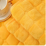 Solid Color Red Soft Thicken Flannel Quilted Sofa Cover