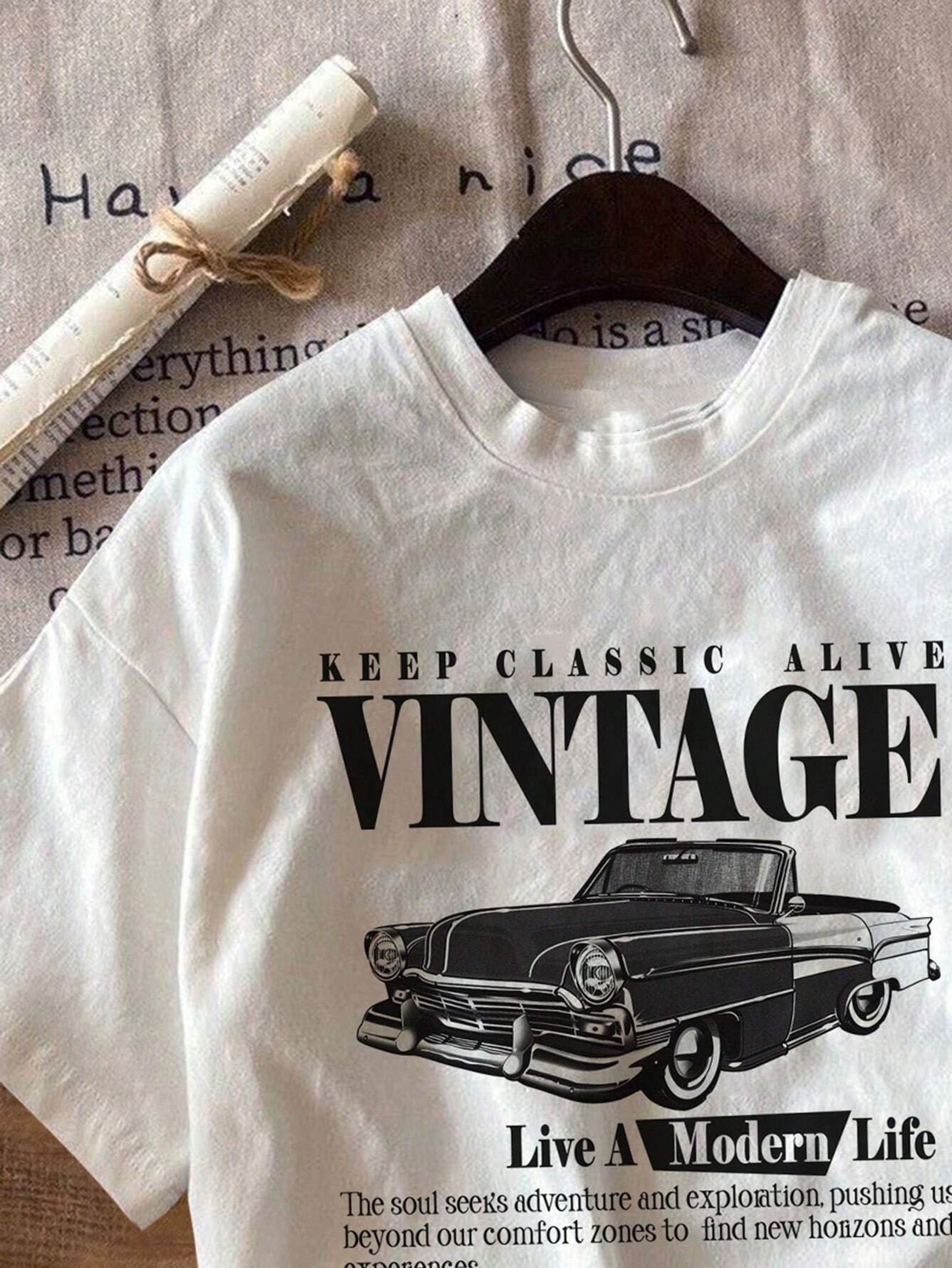 Vintage Car Print Women's Short Sleeve T-Shirt