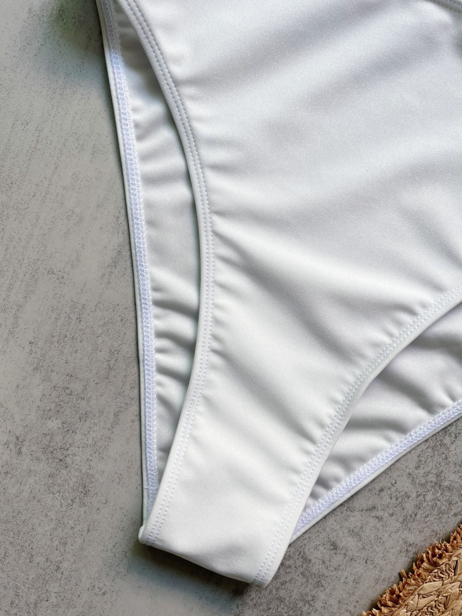 3 Colors Cut Out One Piece Swimsuit for Women