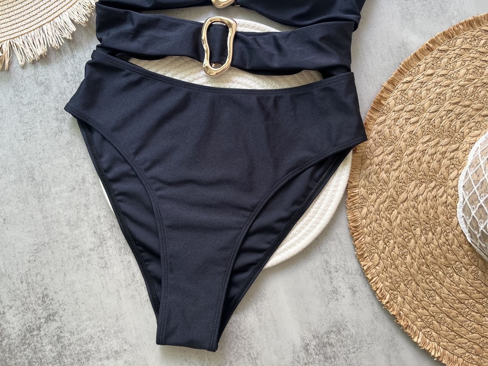 3 Colors Cut Out One Piece Swimsuit for Women