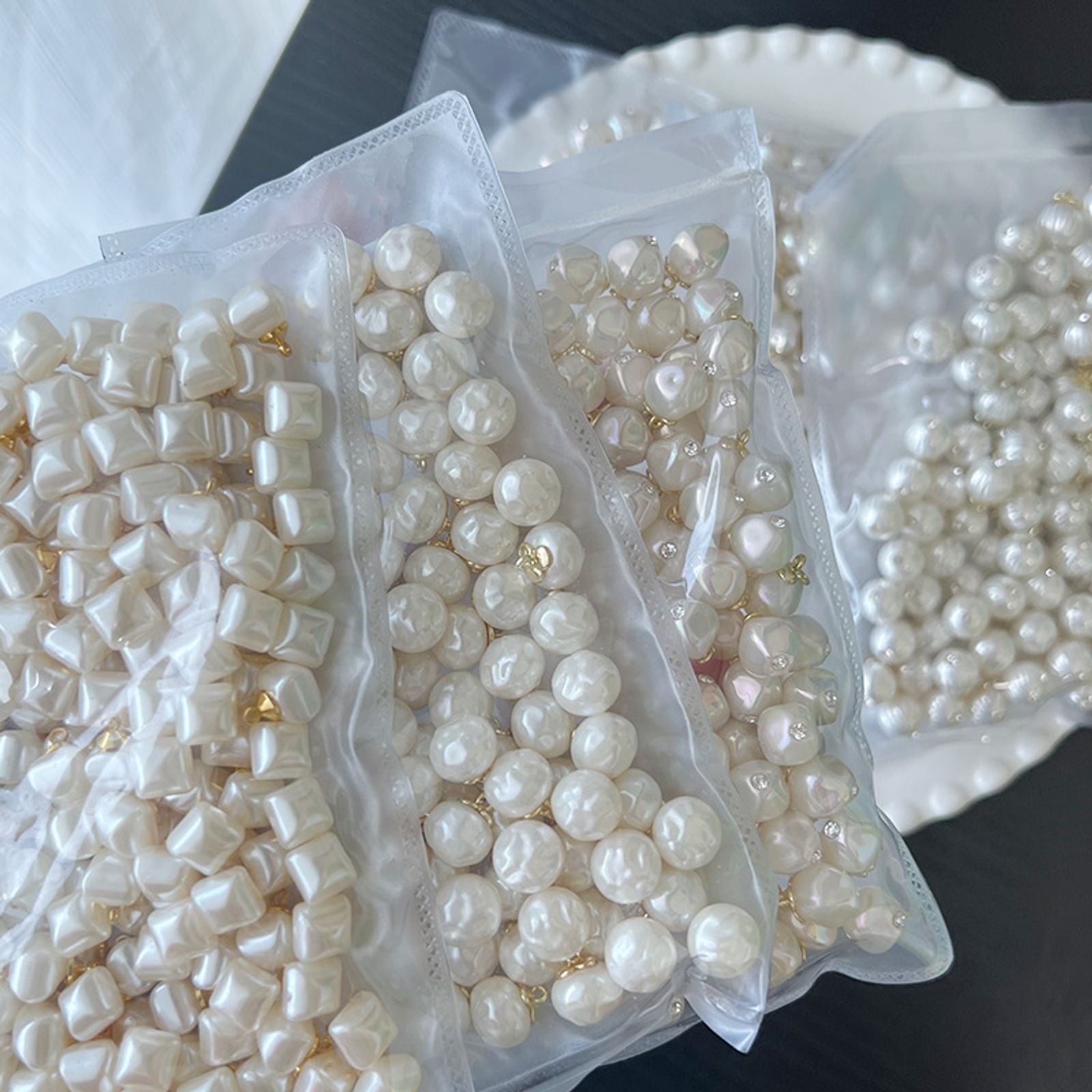 10pcs White Pearl Luster Decorative Shank Buttons