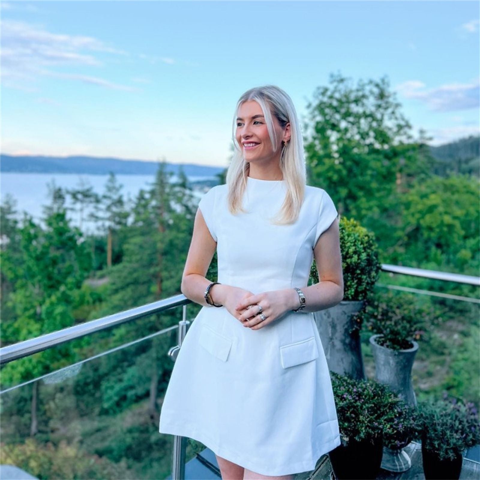 Womens Sexy Slim Fit Mini Dress - Black A-Line Spring Style