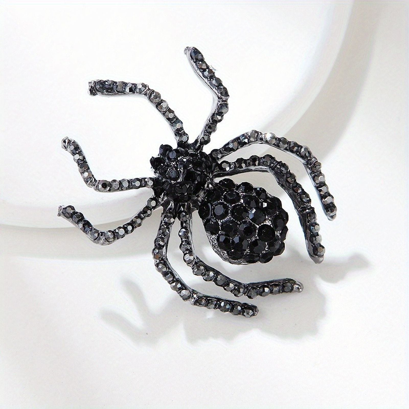 Vintage Women’s Spider Brooch Insect Pin for Coats & Sweaters