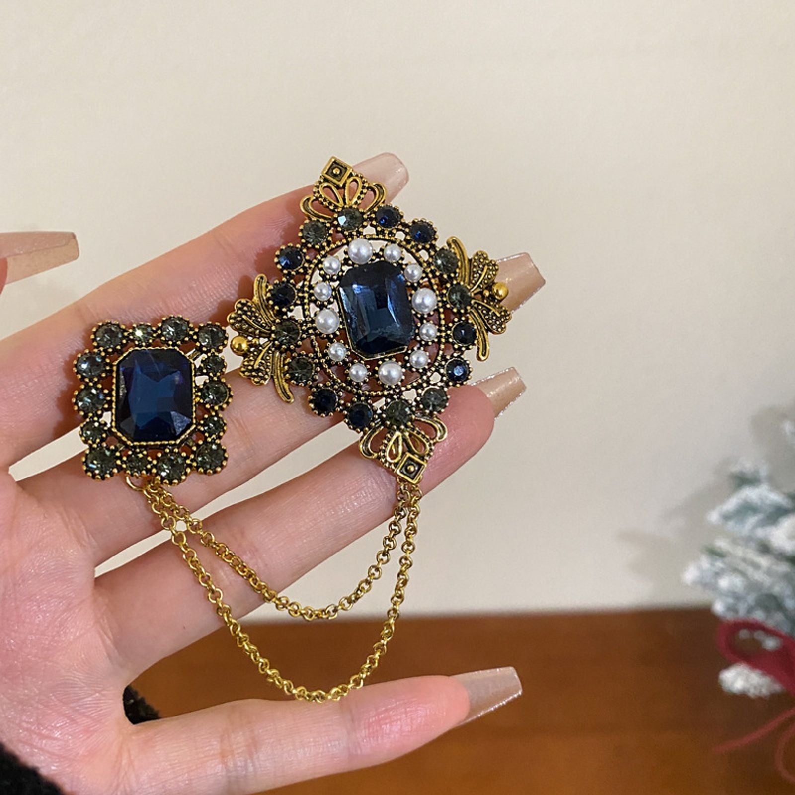 Retro Pearl Shaped Studded Square Brooch for Women