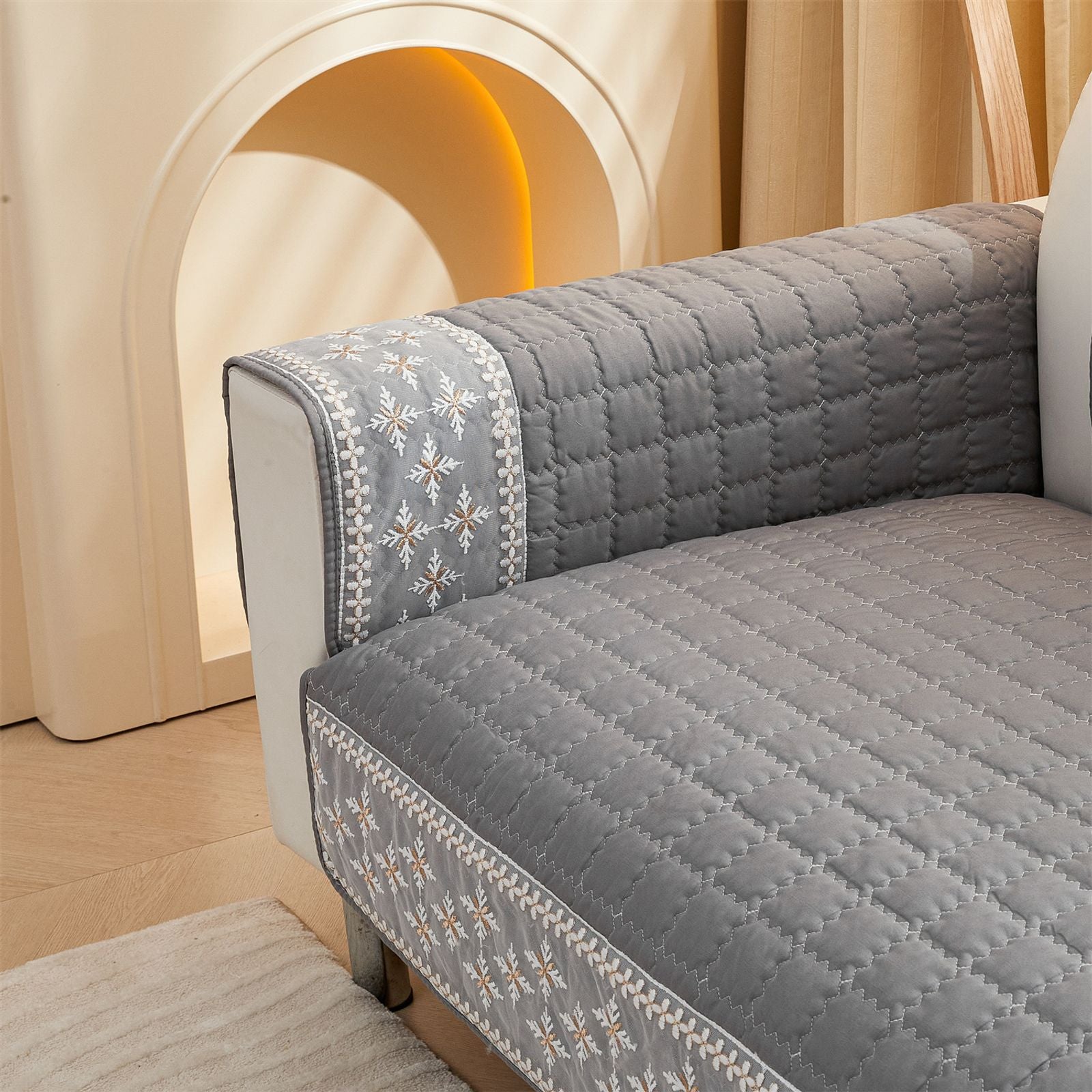 Waffle Quilting Anti-Slip Sofa Cover with Snowflake Lace