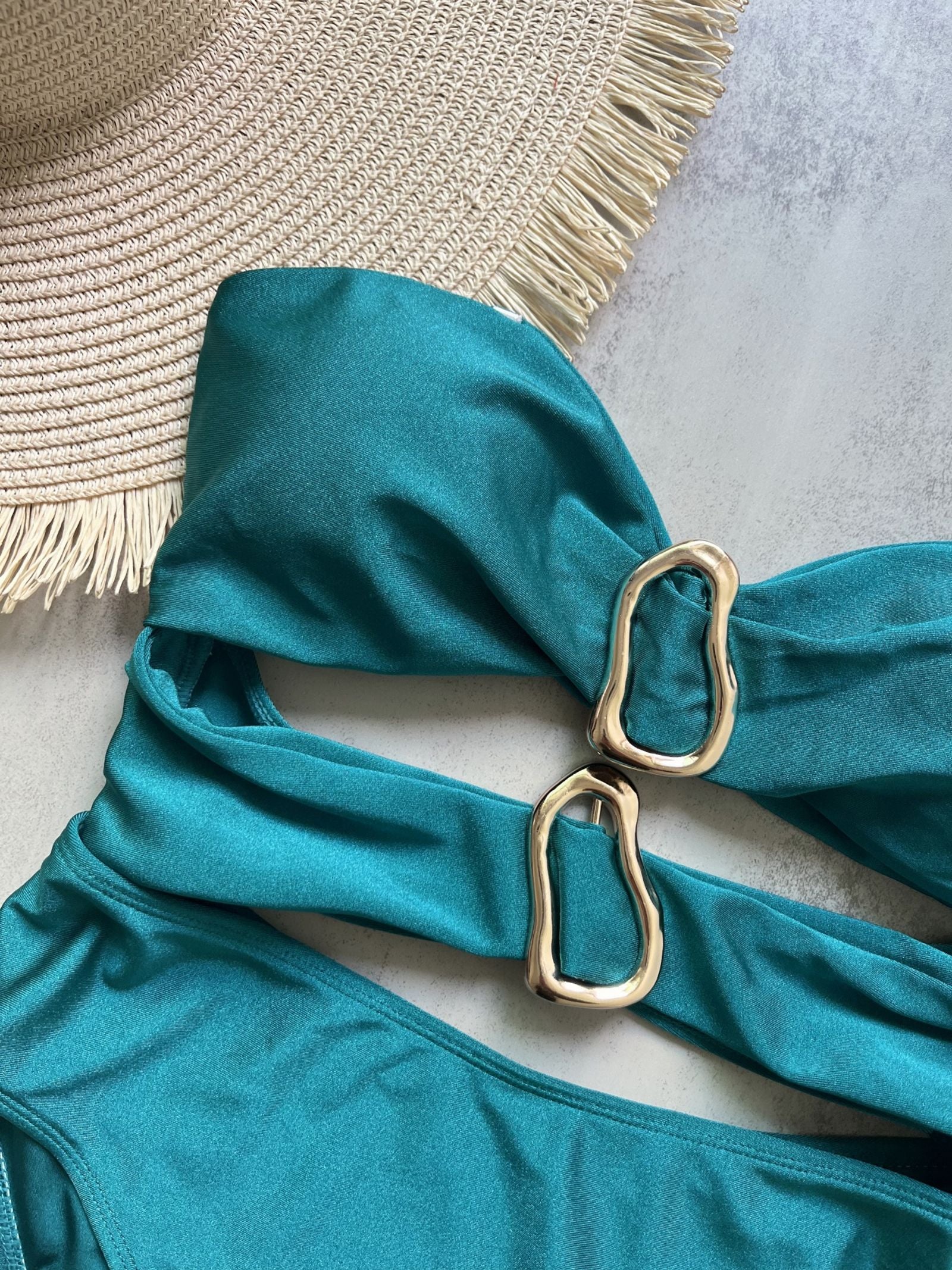 3 Colors Cut Out One Piece Swimsuit for Women