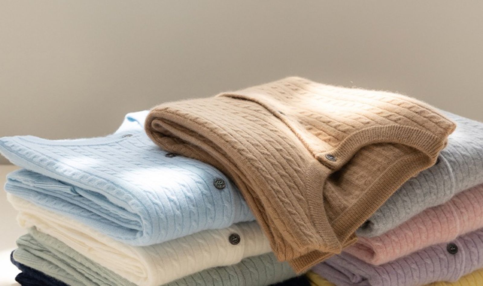 Women’s O Neck Long Sleeve Cable Knit Cardigan Sweater