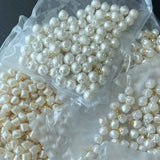 10pcs White Pearl Luster Decorative Shank Buttons