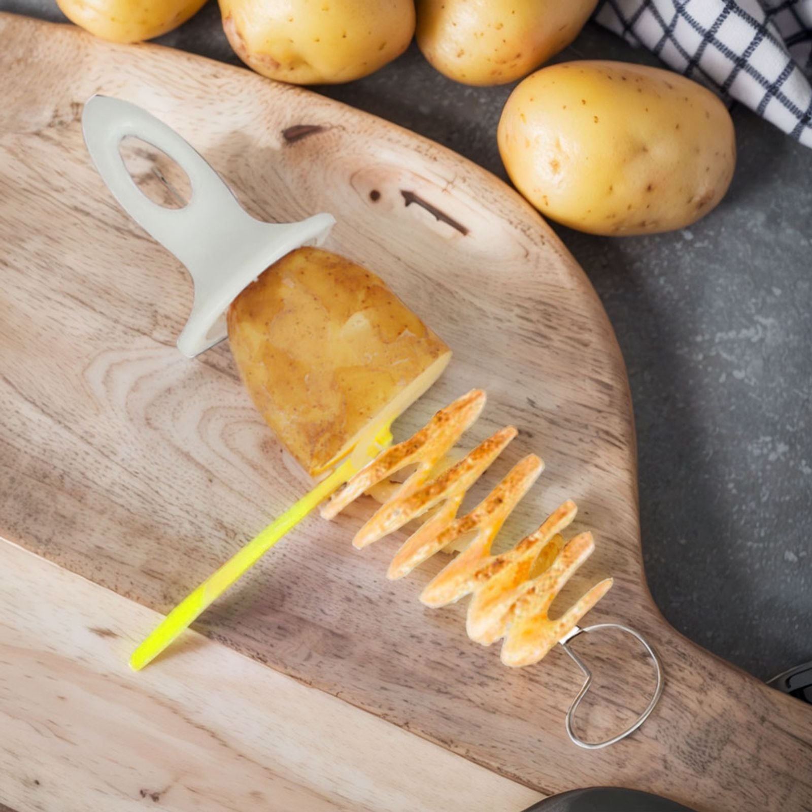 Spiral Potato Cutter with Stainless Steel Sticks