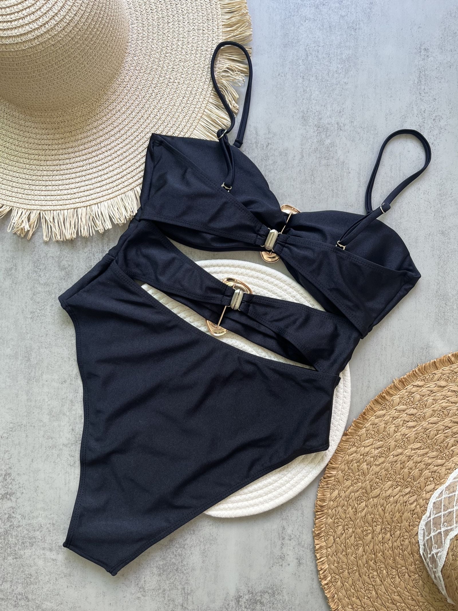 3 Colors Cut Out One Piece Swimsuit for Women