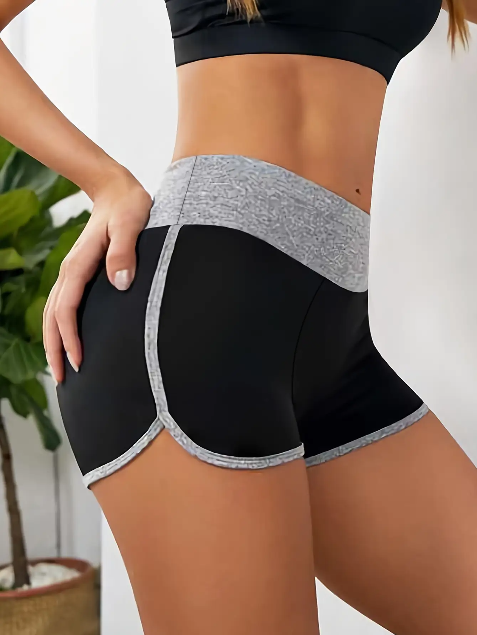 Women's Two-Tone Yoga Shorts with Contrast Trim