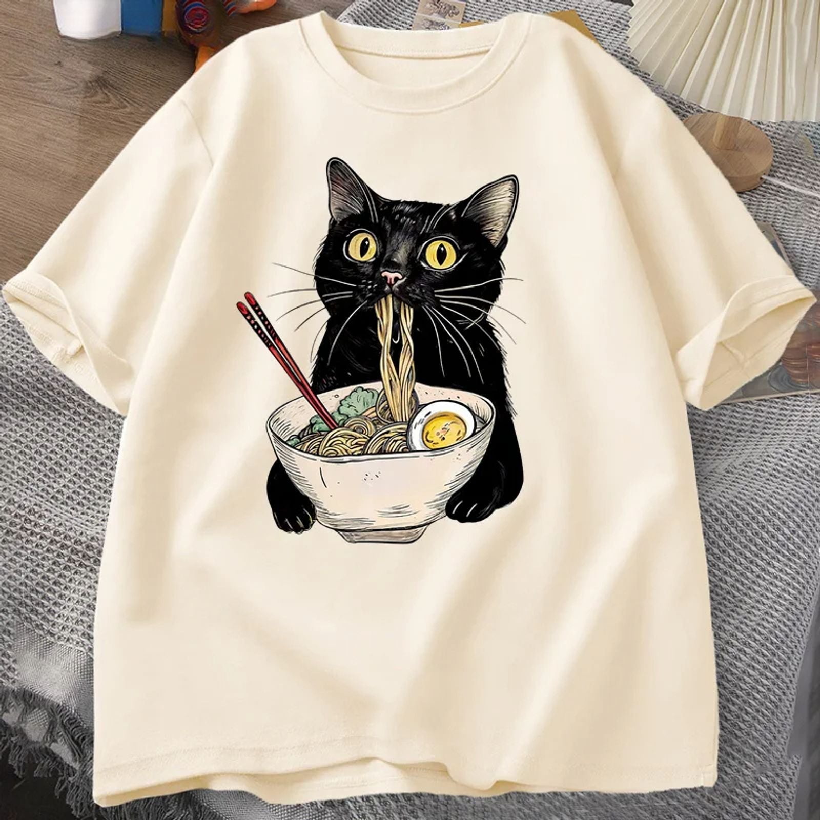 Noodle Ramen Cat T-Shirt for Foodie Lovers