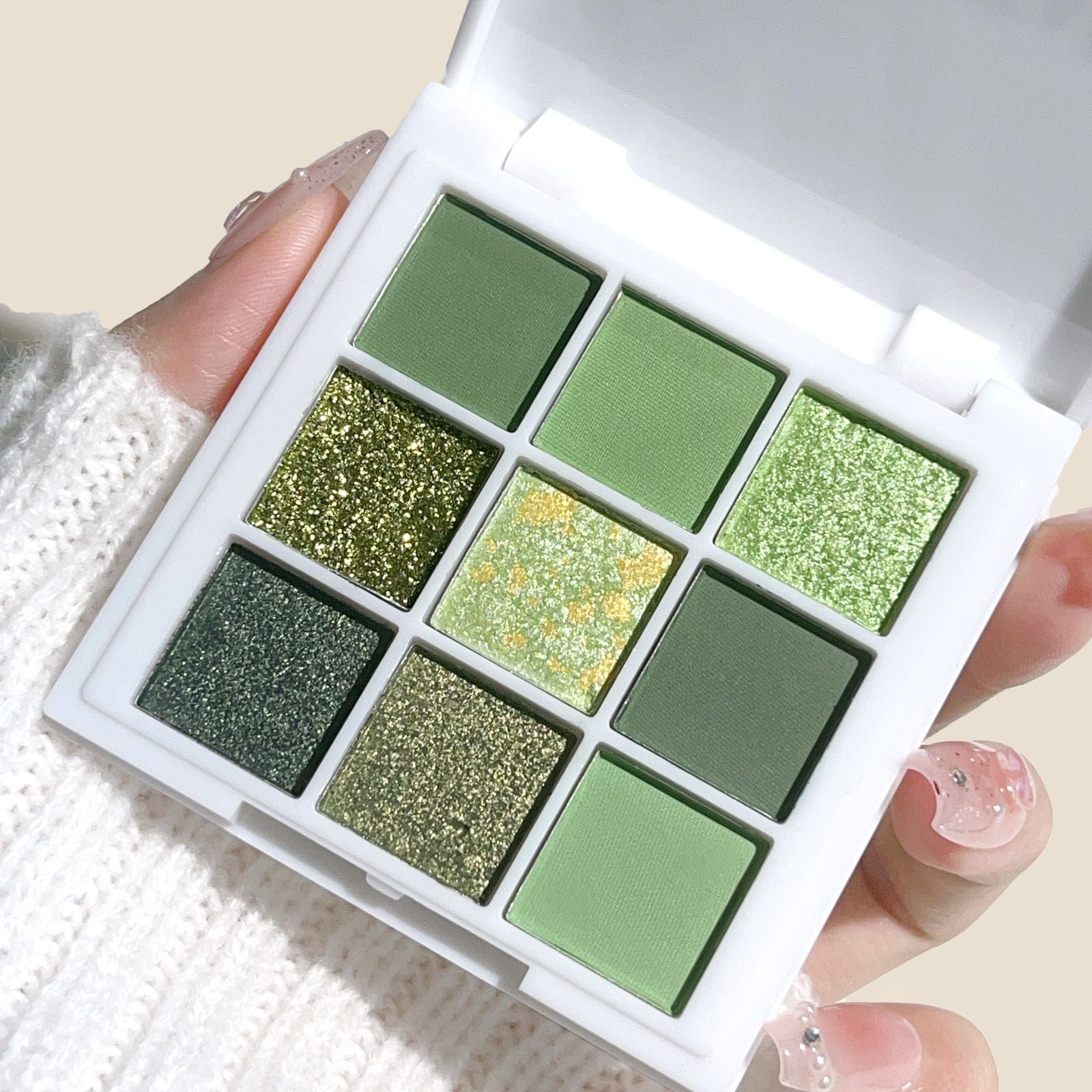 9-Color Eyeshadow Palette in Green and Gold Tones