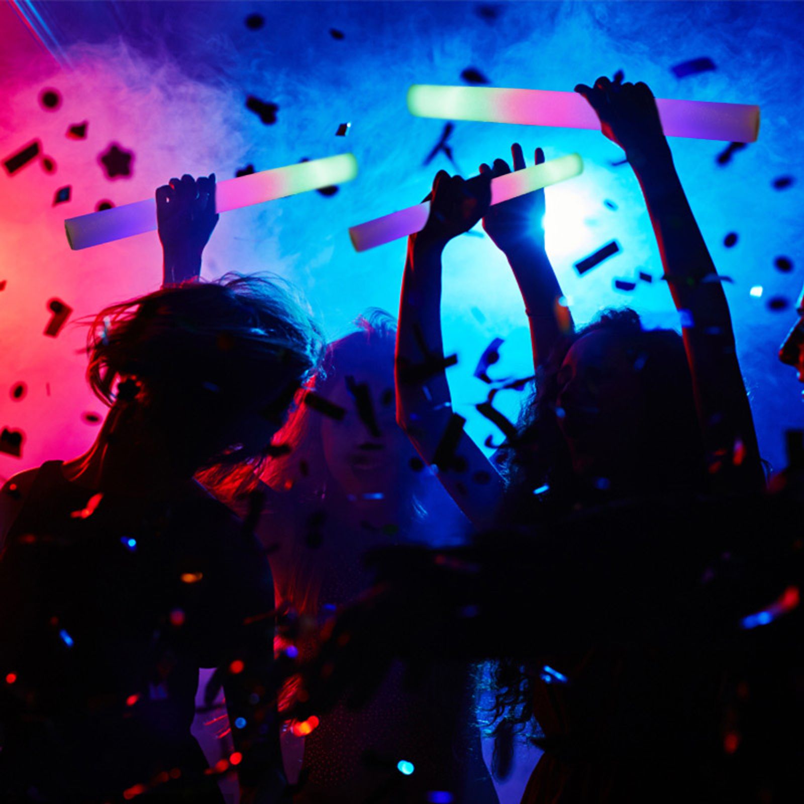 15/30 Pcs Colorful LED Glow Sticks for Parties