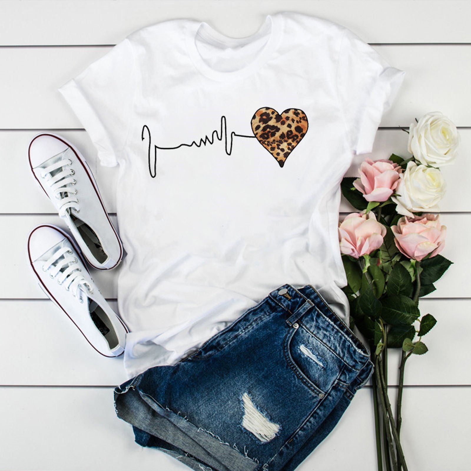 Women's 90's Leopard Heartbeat Short Sleeve T-Shirt
