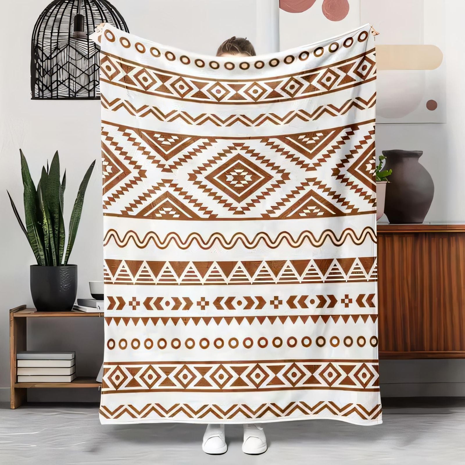 Geometric Patterned Cozy Throw Blanket in Brown and White