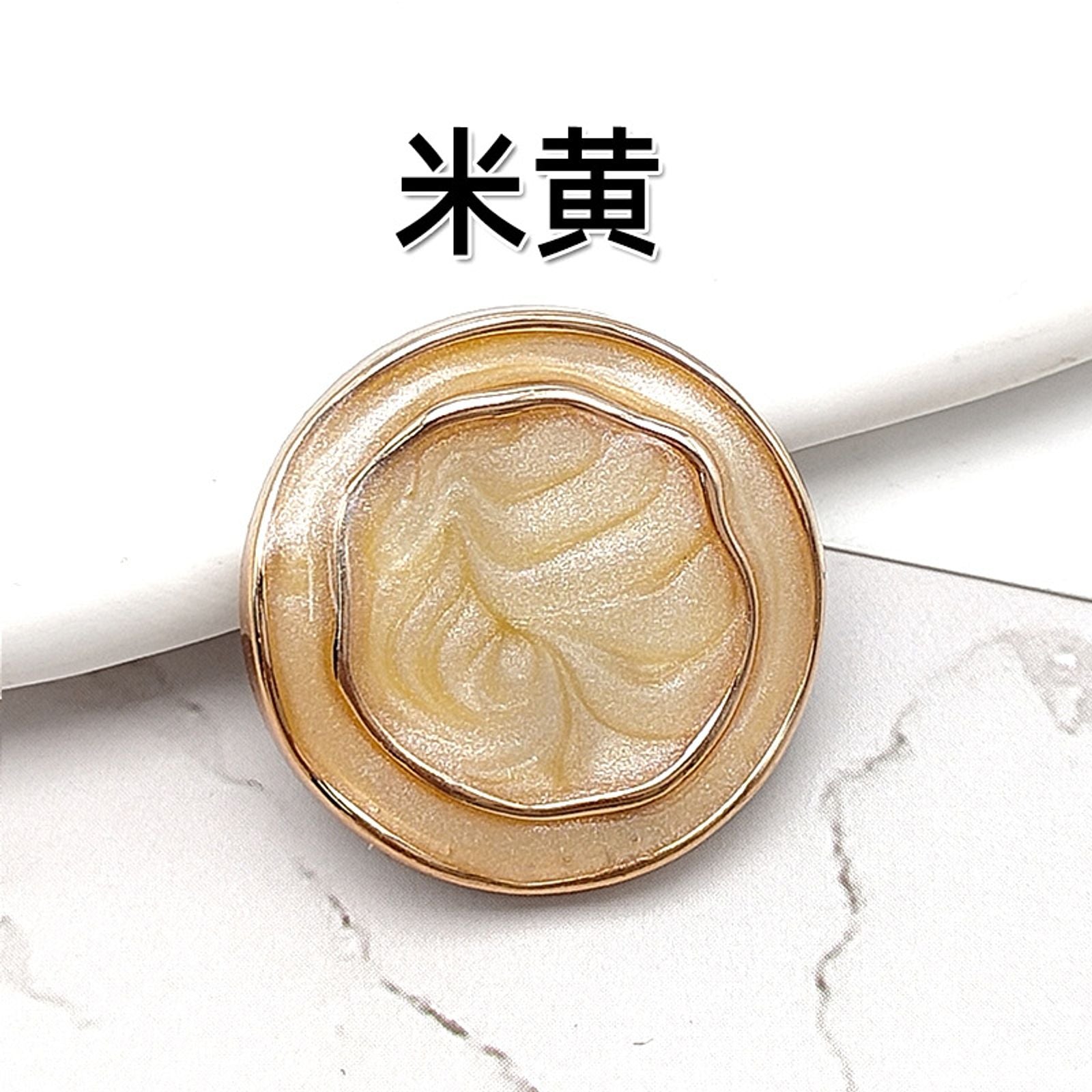 Gold Flower Resin Buttons for Sewing - Set of 6