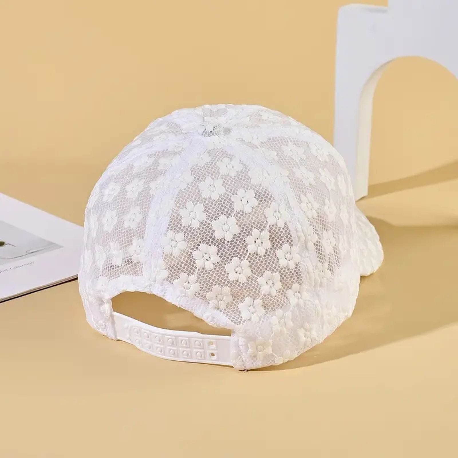 Stylish Lace Baseball Cap - Breathable Snapback Hat for Adults