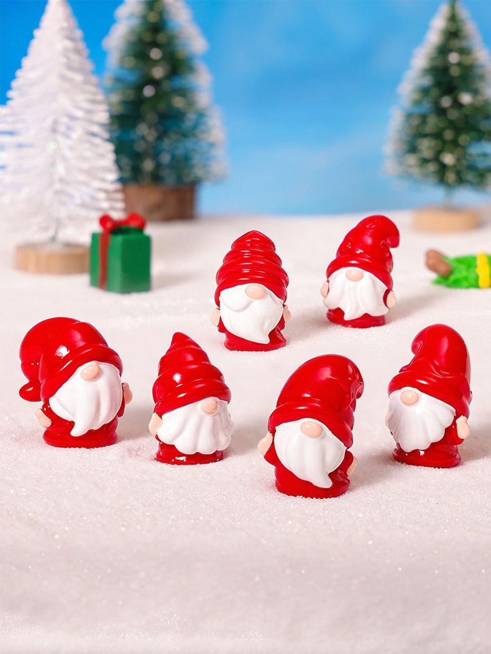 Cute Mini Resin Gnomes Christmas Figurines for DIY Decor