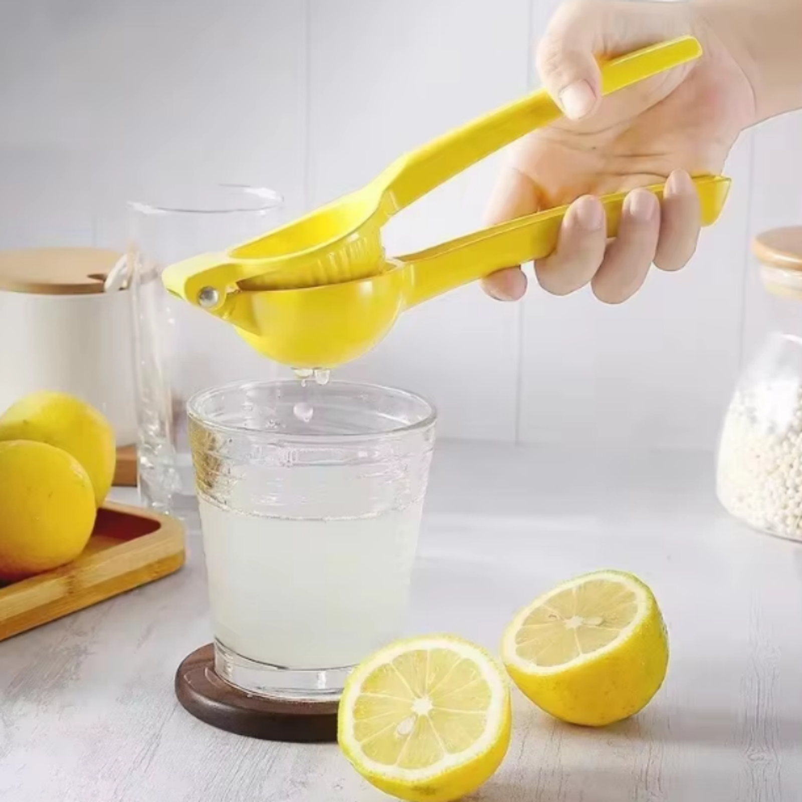 Colorful Manual Lemon Juicer Clip