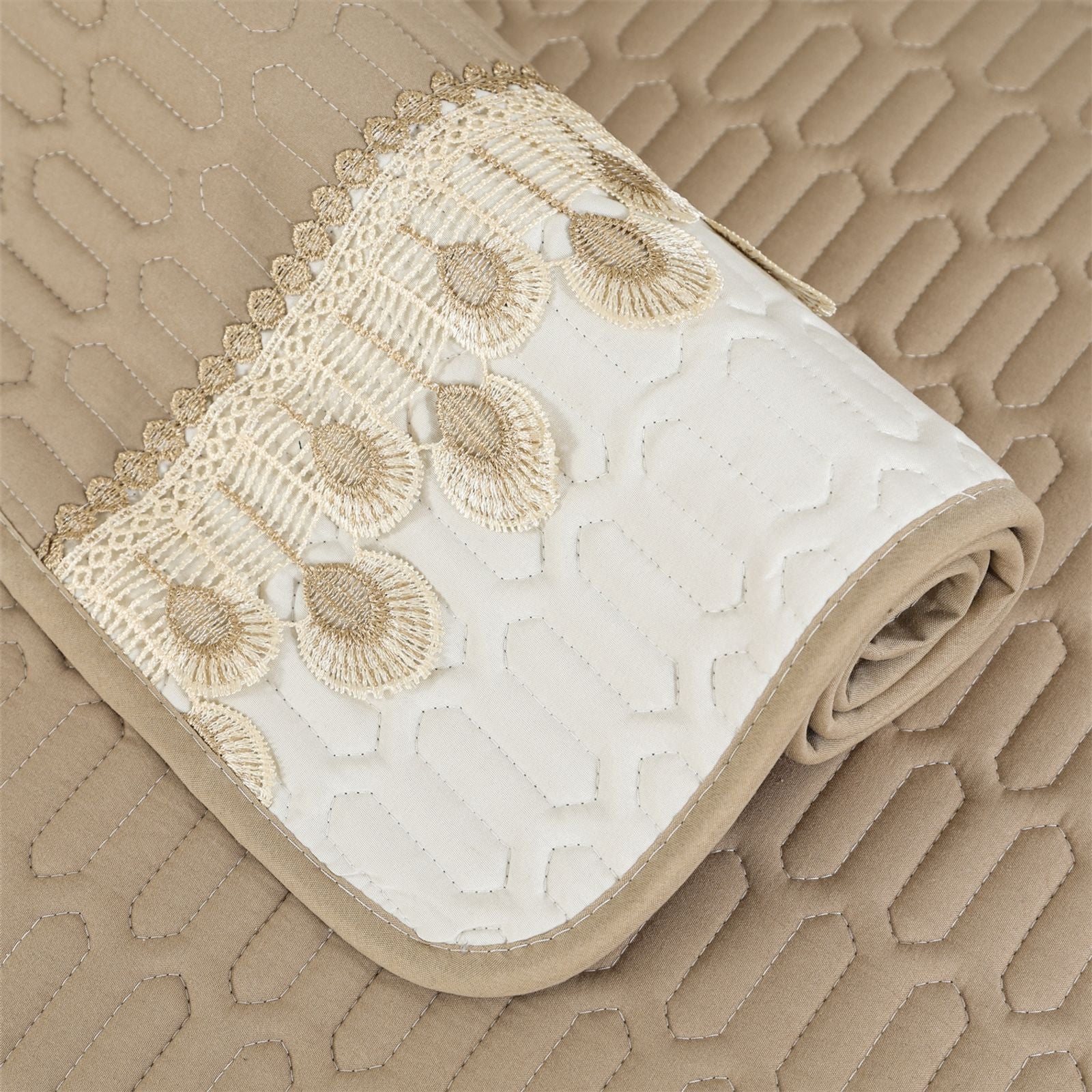 Luxurious Feather Embroidery Quilted Sofa Cover