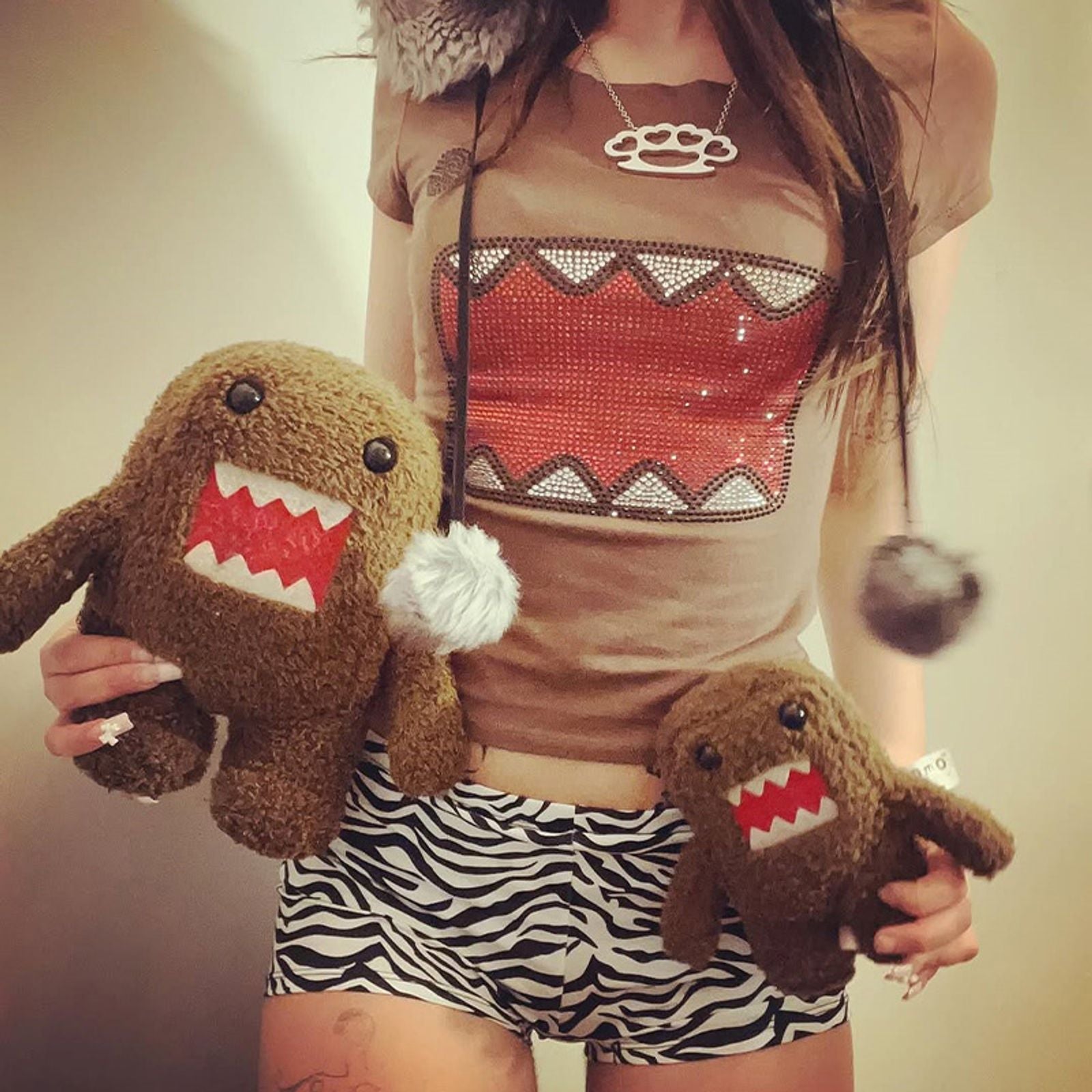 Women's Y2K Retro Rhinestone Round Neck T-Shirt