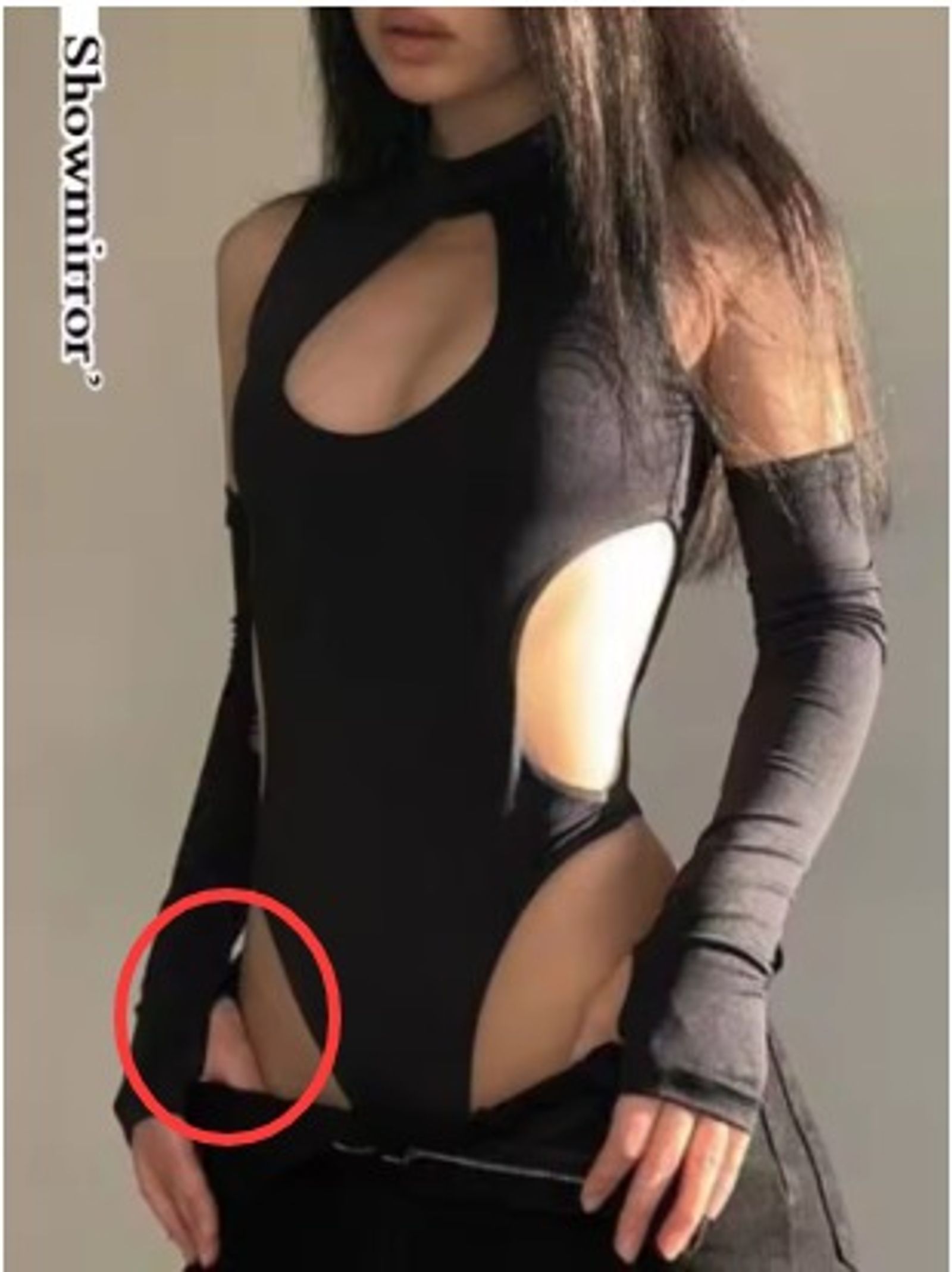 Women’s Long-Sleeved Hollow Off-Shoulder Bodysuit